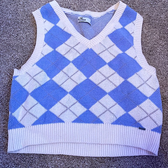 Hollister Cropped Argyle Sweater Vest - Picture 1 of 2